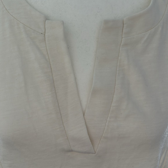 Lane Bryant, ladies, cream cotton, half quarter sleeve blouse. Good condition. - Picture 3 of 6